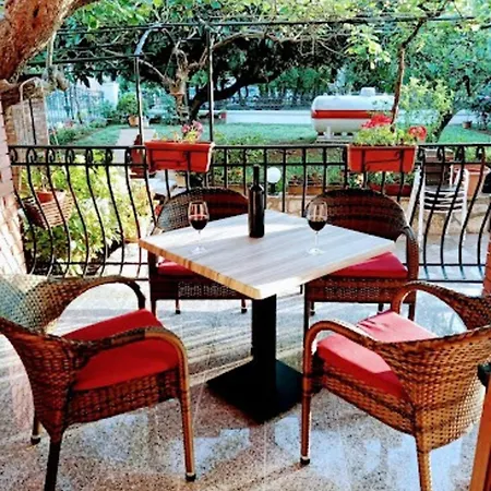 Kuftic - Relax Zone - Quiet Street 3* Rovigno